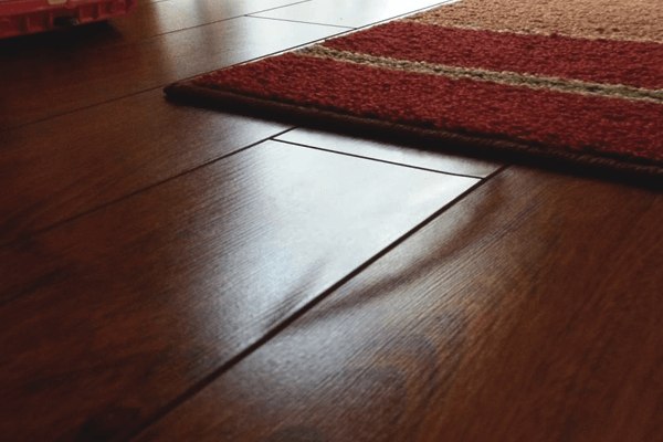 راهکارهایی برای ترمیم کابینت باد کرده